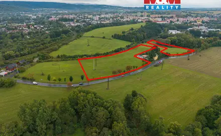 Prodej pole 15 369 m², Karlovy Vary - Sedlec