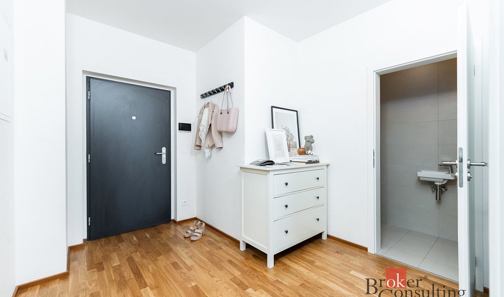 Prodej bytu 2+kk 54 m², Praha – náhled fotky 8