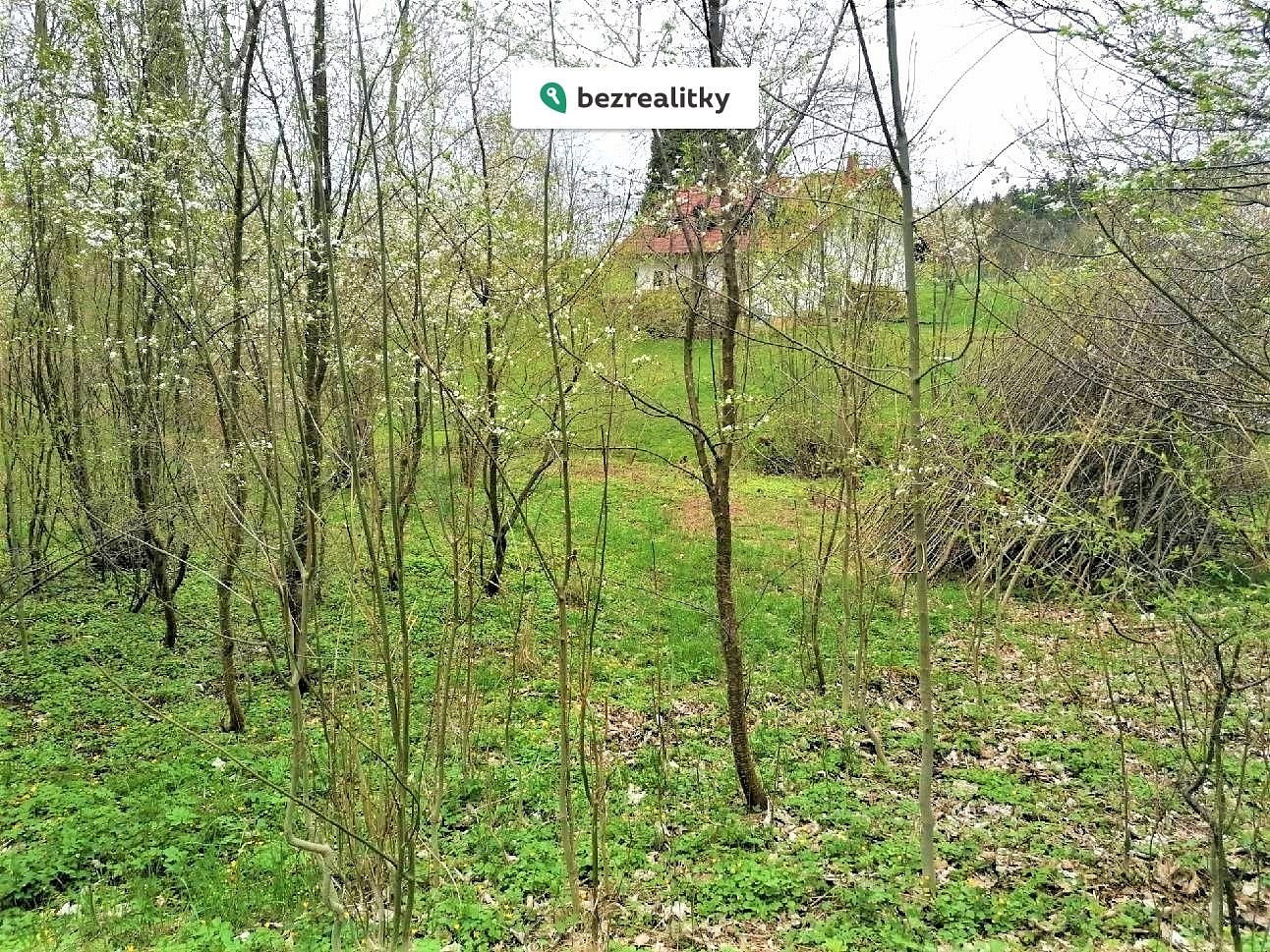 Prodej stavebního pozemku 340 m² — photo 2