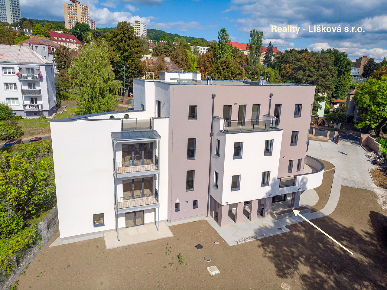 Pronájem bytu 1+kk 33 m²