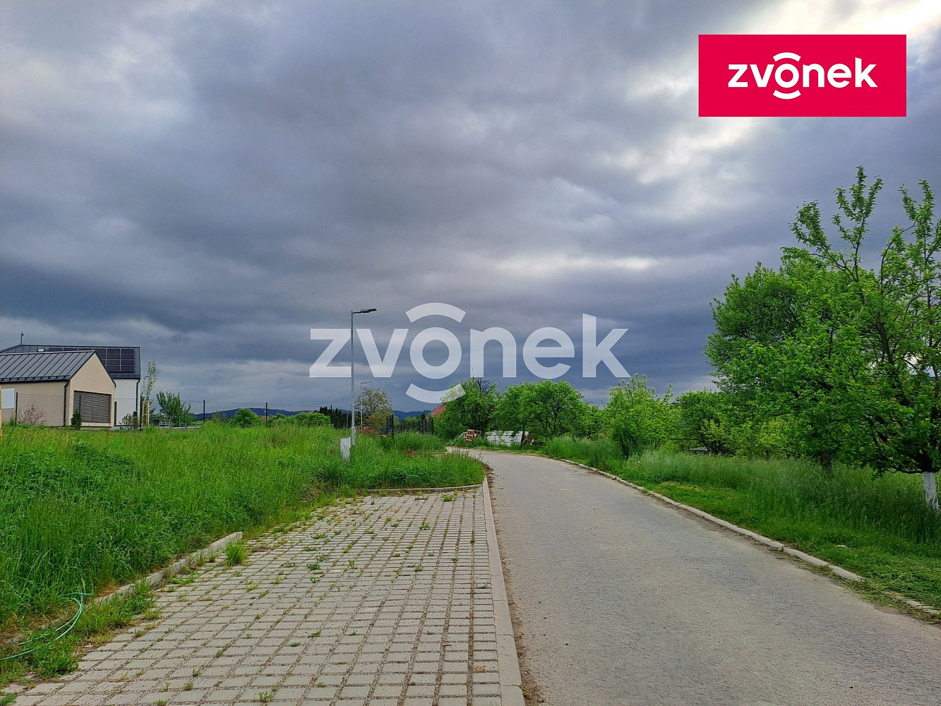 Prodej stavebního pozemku 3 280 m² – další