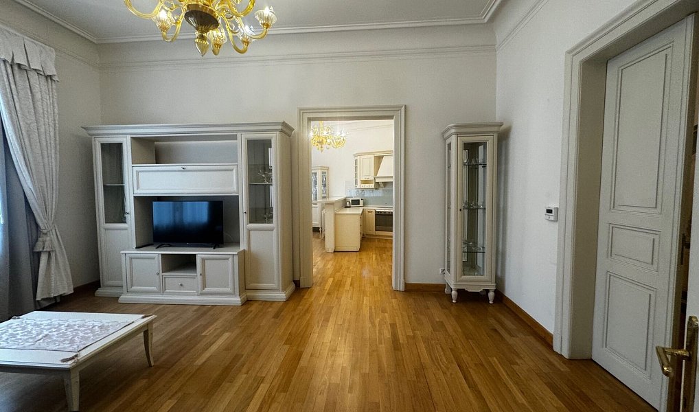 Pronájem bytu 4+kk 122 m², Praha – fotka 1 z 7