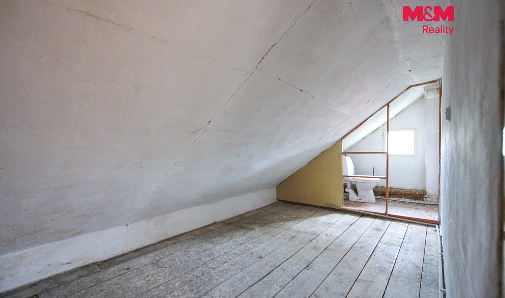 Prodej domu 273 m² s pozemkem 1 256 m², Šenov – náhled fotky 27