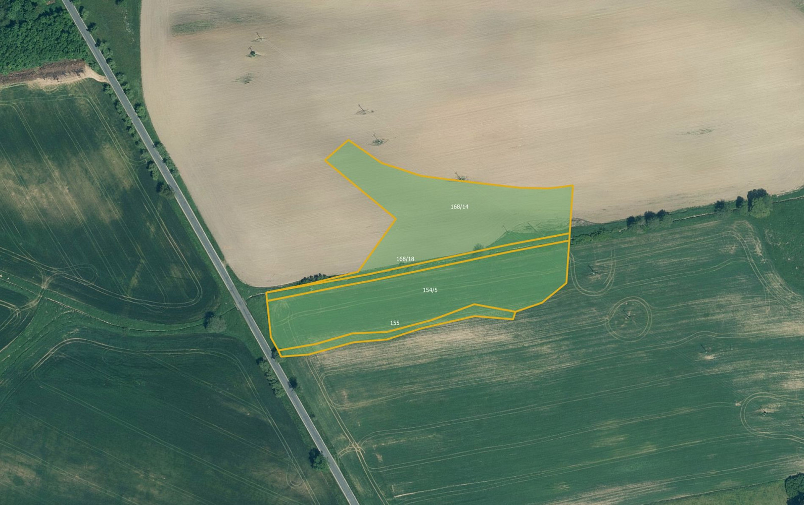 Prodej pole 74 853 m²