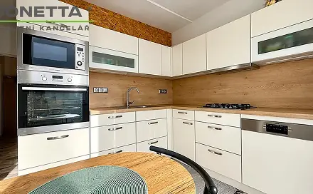 Pronájem bytu 2+1 78 m²