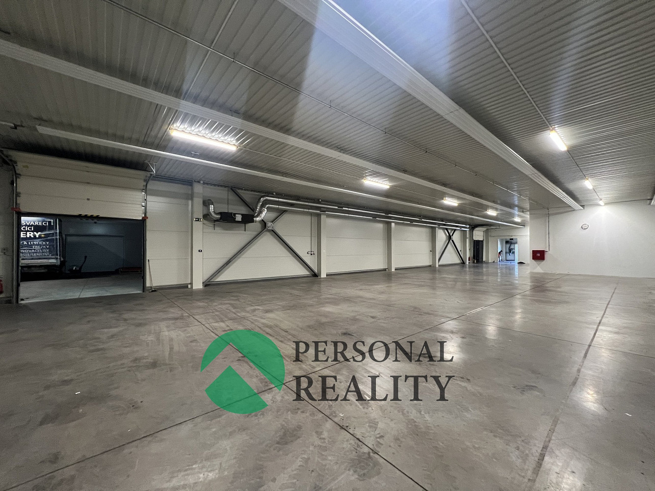 Pronájem výrobních prostor 1 106 m²