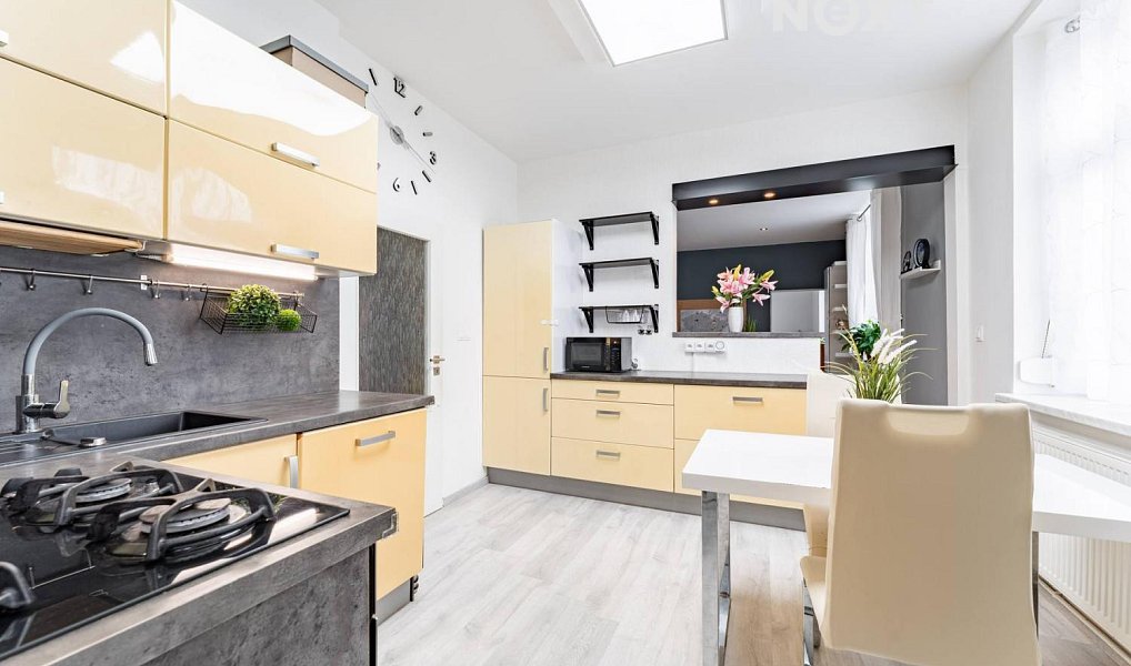 Prodej bytu 3+1 70 m², Šumperk – fotka 1 z 20