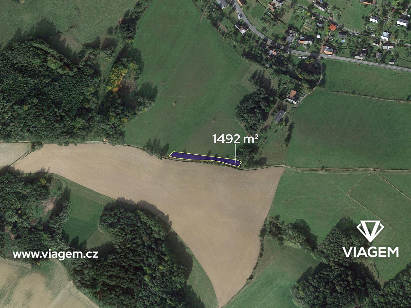 Pole 1 492 m², Podíl 38 % o výměře 560 m² – pohled 2