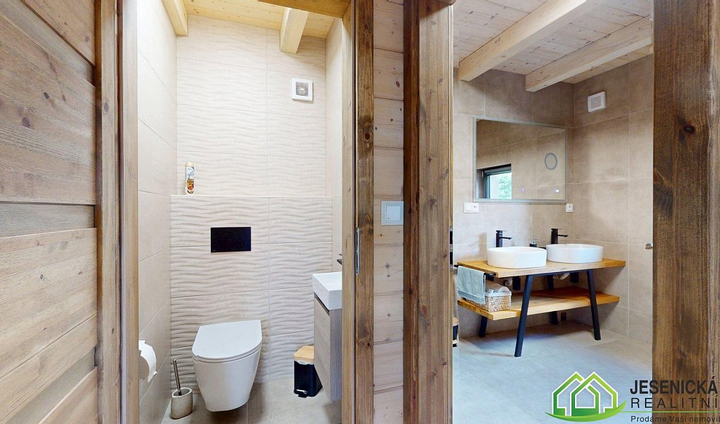 Prodej chaty/chalupy 249 m² s pozemkem 829 m², Staré Město – náhled fotky 17