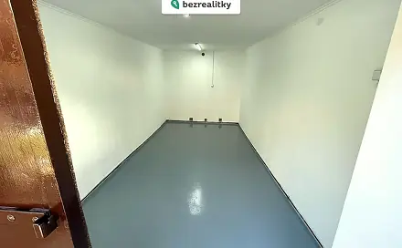 Prodej garáže 18 m2, Přadlácká, Brno - Zábrdovice