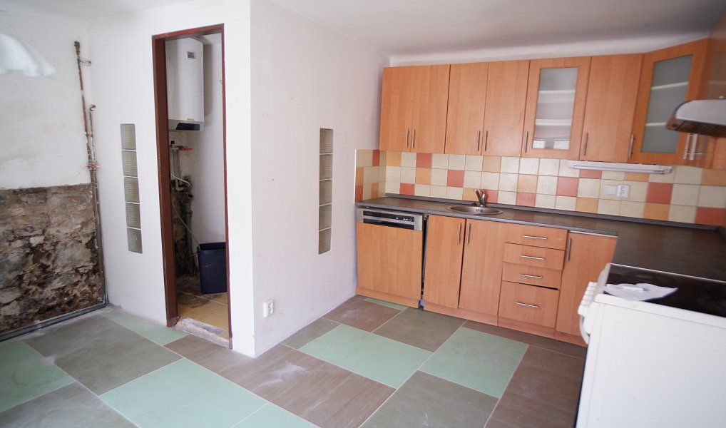 Prodej domu 122 m² s pozemkem 458 m², Holubice – náhled fotky 4