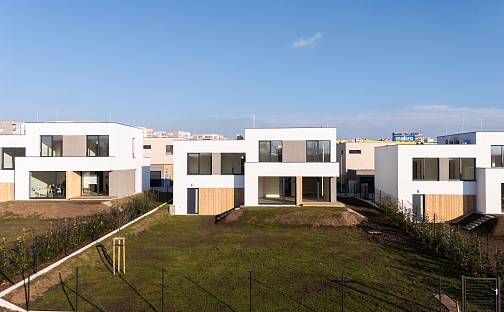 Prodej domu 200 m² s pozemkem 506 m², Karáskova, Praha 5 - Stodůlky