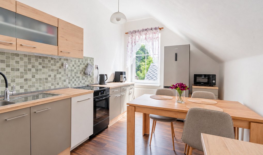 Prodej bytu 2+1 115 m², Trutnov – náhled fotky 6
