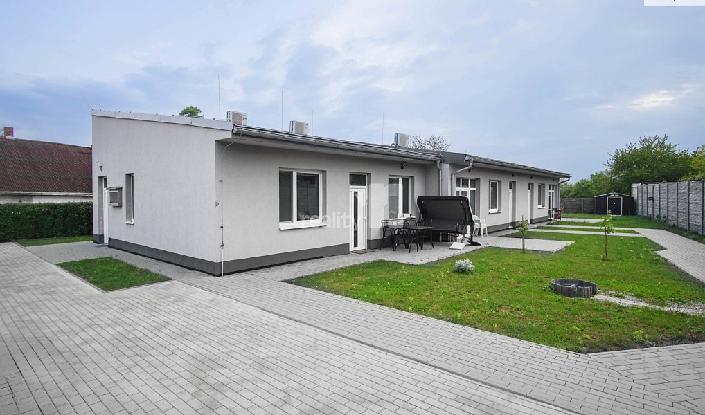 Pronájem bytu 1+kk 25 m², Přerov – náhled fotky 2