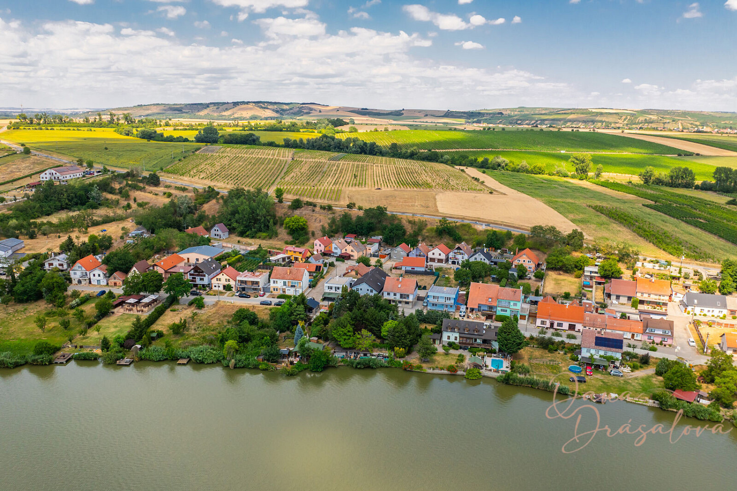 Prodej domu 190 m² s pozemkem 236 m² – fotografie 2