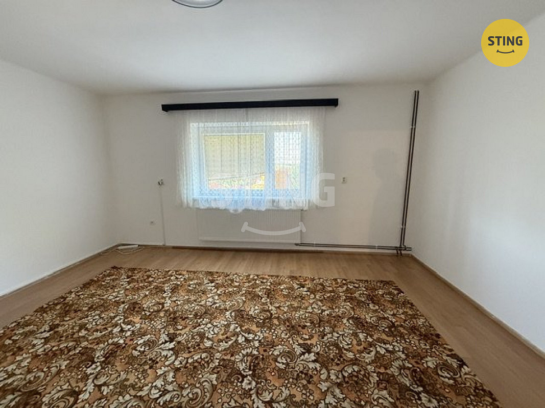 Pronájem bytu 2+1 80 m² — photo 3