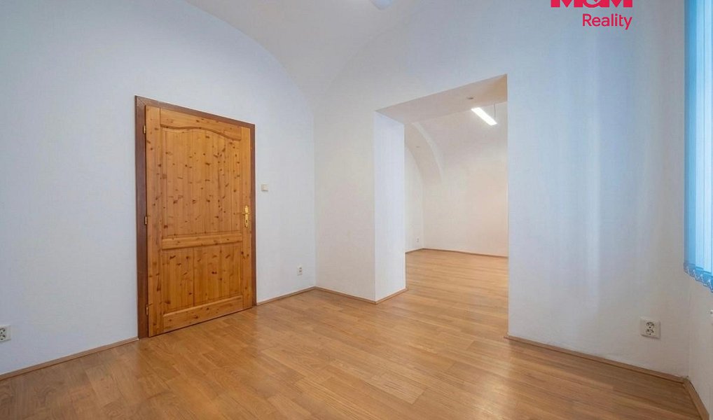 Pronájem obchodních prostor 30 m², Bruntál – náhled fotky 2