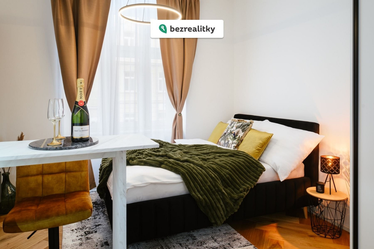 Prodej bytu 1+kk 34 m² – fotografie 2