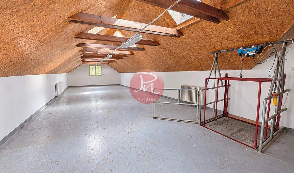 Prodej kanceláře 340 m², Hranice – náhled fotky 3