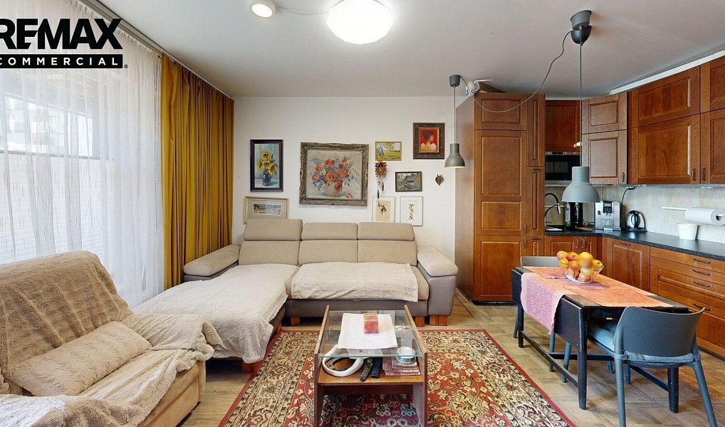 Prodej bytu 2+kk 90 m², Praha – náhled fotky 2