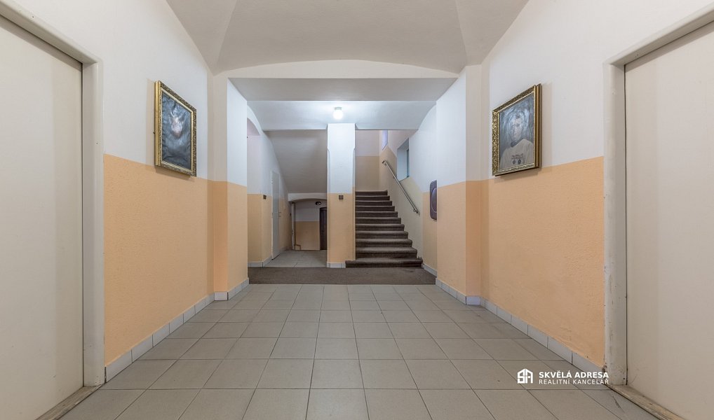 Prodej nájemního domu, činžáku 600 m², Vimperk – náhled fotky 23