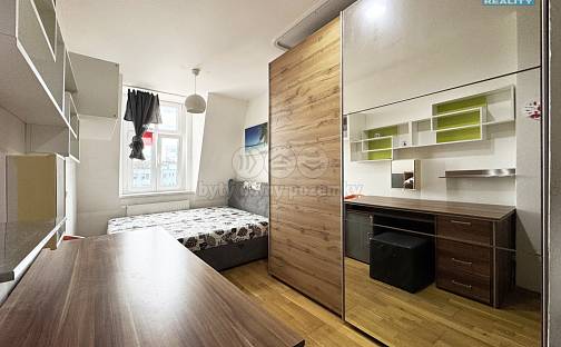 Prodej bytu 4+1 124 m², Varšavská, Karlovy Vary