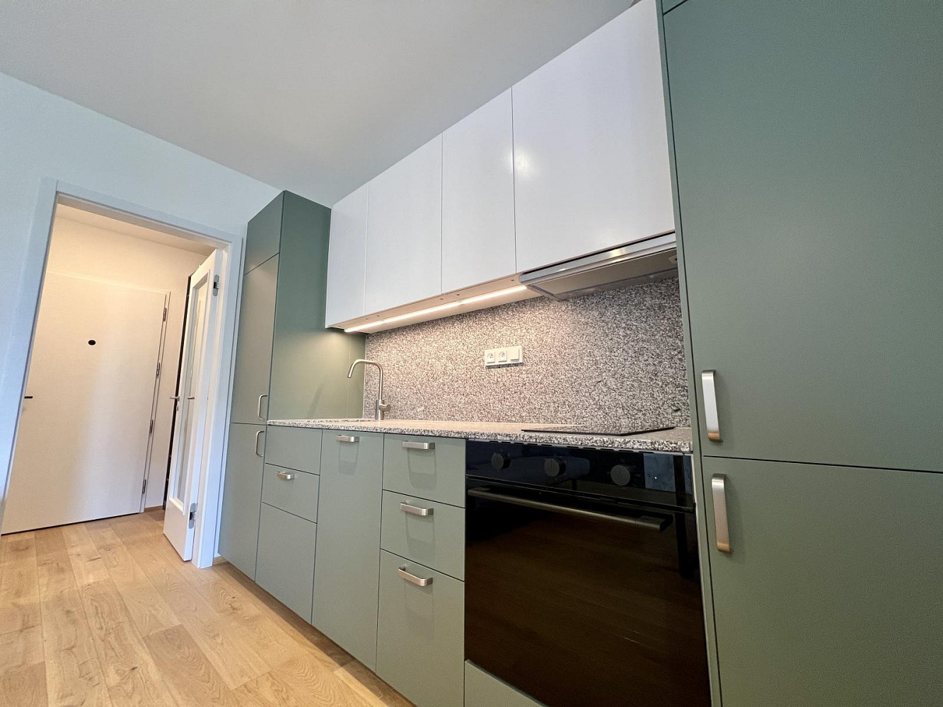 Pronájem bytu 1+kk 27 m²