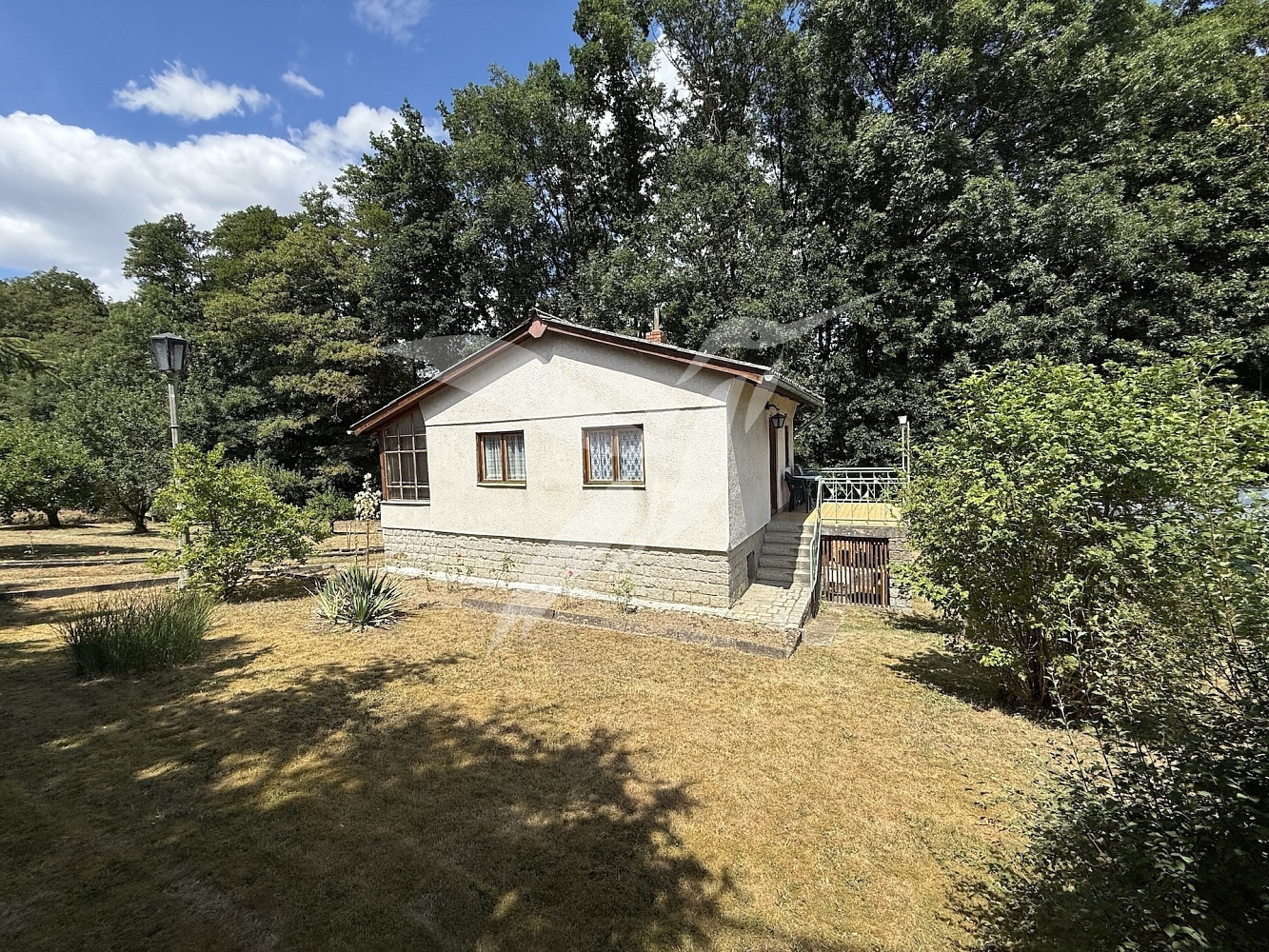 Pronájem chaty/chalupy 42 m² s pozemkem 851 m²
