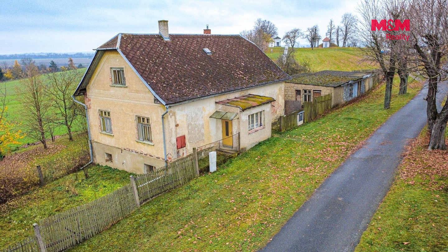 Prodej domu 142 m² s pozemkem 3 021 m² – fotografie 2
