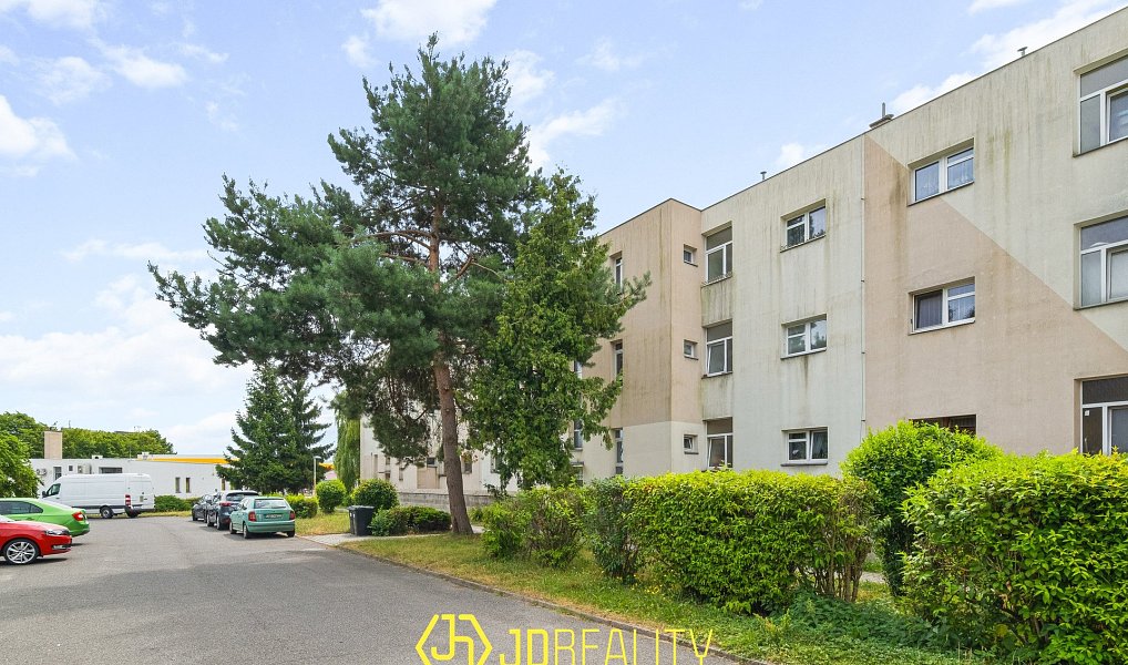 Prodej bytu 3+1 72 m², Kladno – náhled fotky 27