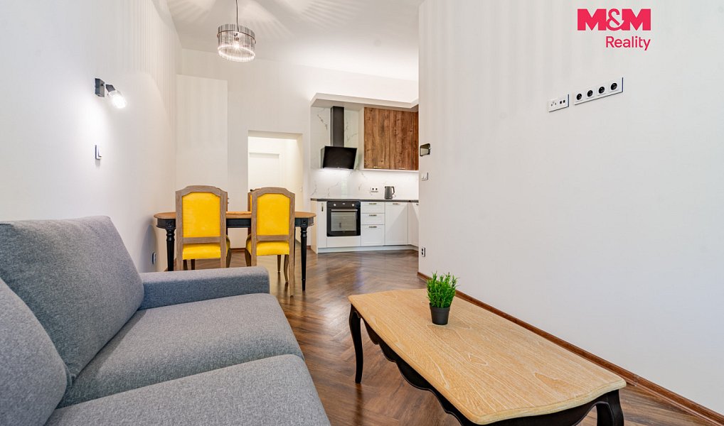 Prodej bytu 2+kk 50 m², Horní Planá – náhled fotky 9