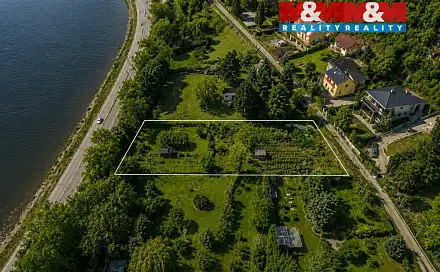 Prodej komerčního pozemku 1 770 m², Praha 7 - Troja