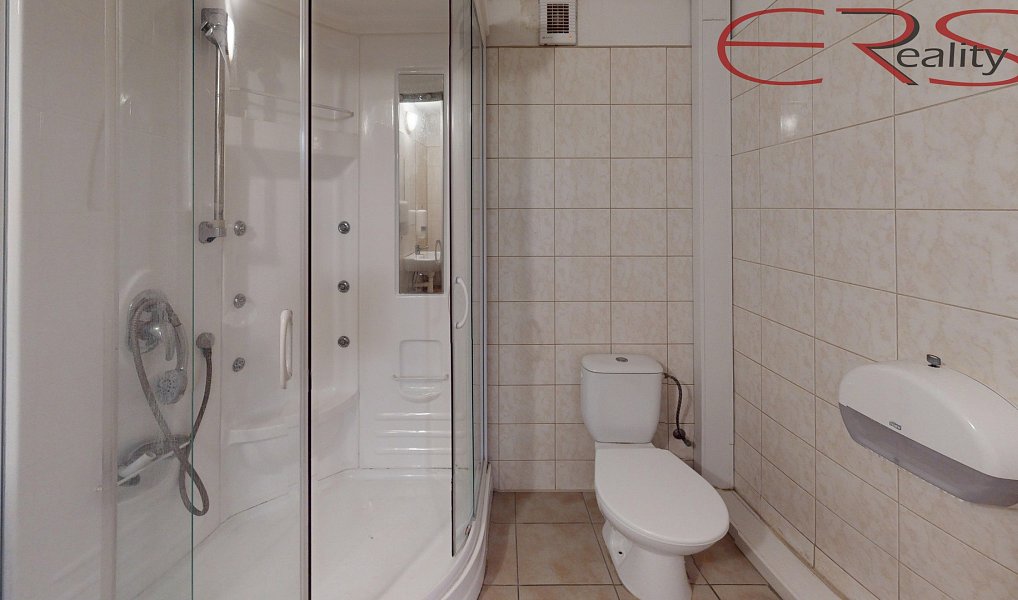 Prodej kanceláře 1 800 m², Mladá Boleslav – náhled fotky 3