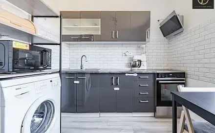 Pronájem bytu 1+1 32 m²
