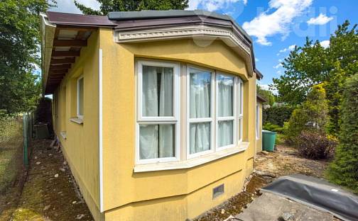 Prodej chaty/chalupy 66 m² s pozemkem 421 m², Praha 9 - Dolní Počernice