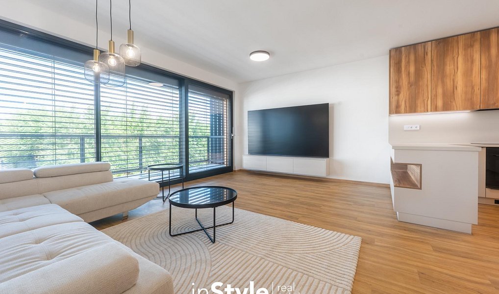 Pronájem bytu 3+kk 81 m², Uherské Hradiště – náhled fotky 7