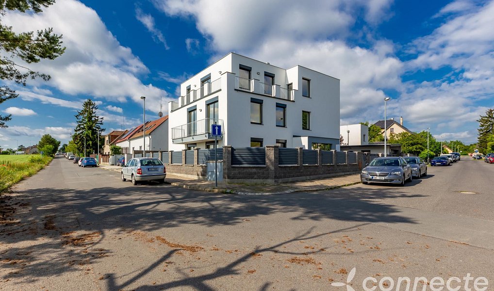 Prodej bytu 2+kk 43 m², Praha – náhled fotky 3