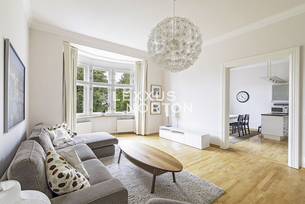 1-стаен апартамент, 108 m²