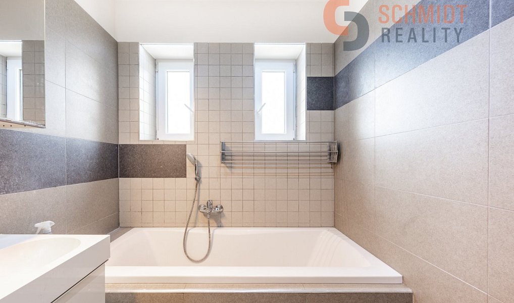 Prodej bytu 2+1 69 m², Břeclav – náhled fotky 4