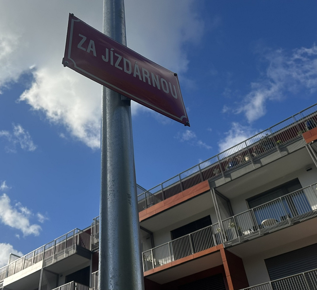 Pronájem bytu 3+kk 92 m² – fotografie 2