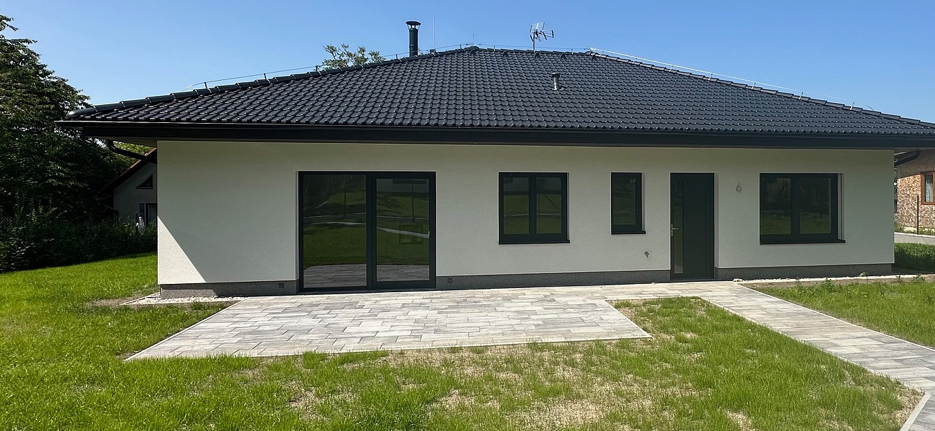 Prodej domu 200 m² s pozemkem 1 180 m² — photo 3