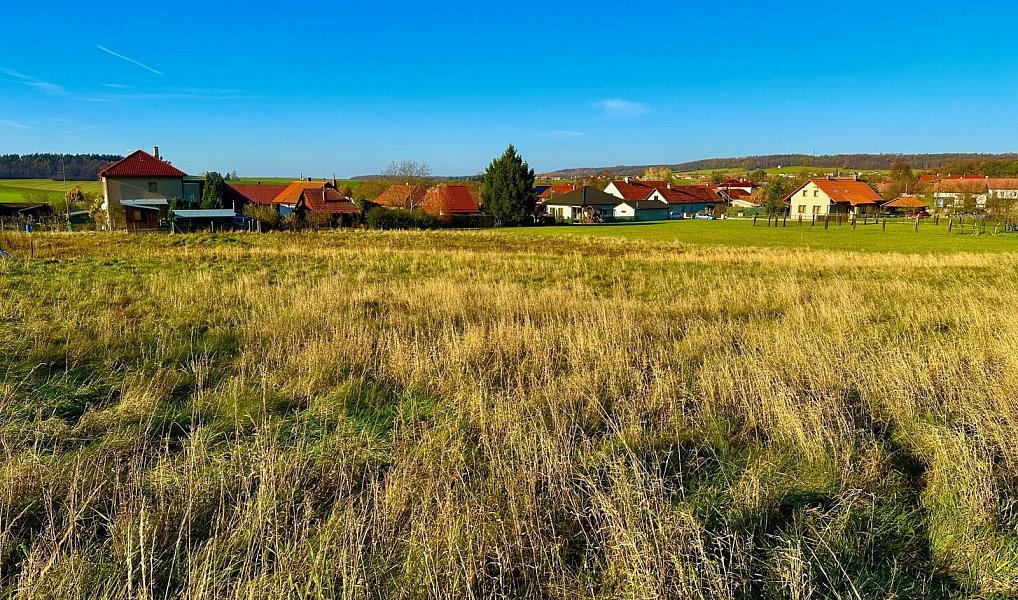 Prodej stavebního pozemku 1 111 m², Ostřetín – náhled fotky 7