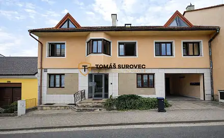 Pronájem bytu 2+1 60 m², Československé armády, Valašské Klobouky, okres Zlín