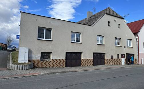 Prodej domu 220 m² s pozemkem 531 m², Husova, Švihov, okres Klatovy
