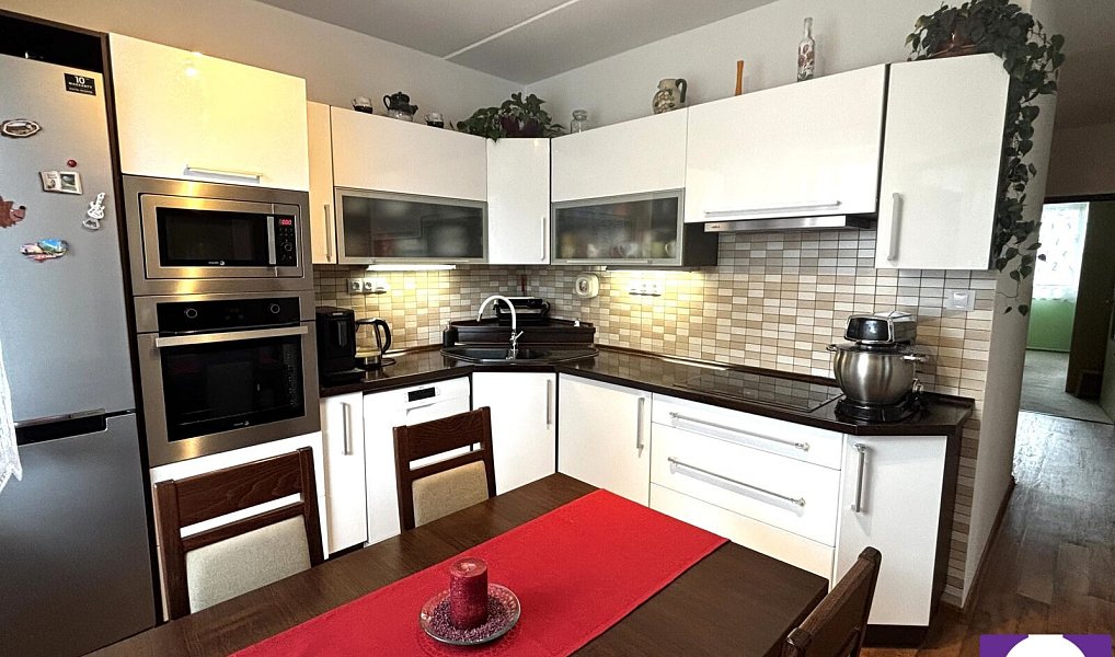 Prodej bytu 3+1 76 m², Radomyšl – náhled fotky 3