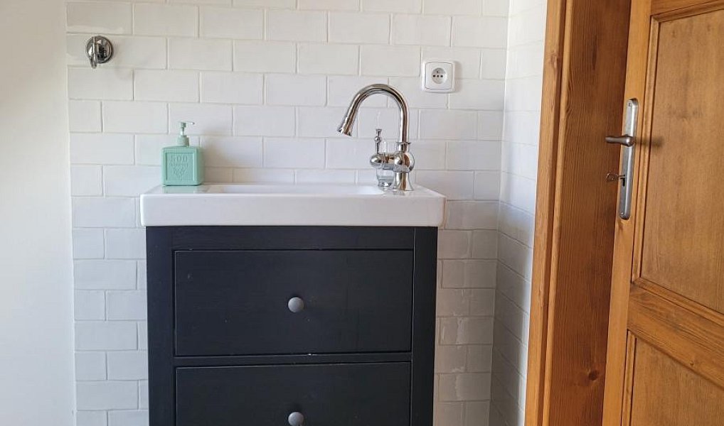 Prodej chaty/chalupy 164 m² s pozemkem 261 m², Deštná – náhled fotky 22