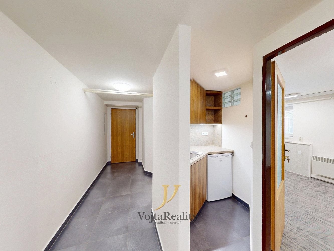 Pronájem kanceláře 65 m² — photo 4