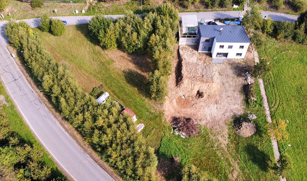 Prodej stavebního pozemku 1 902 m², Jeřmanice – náhled fotky 5