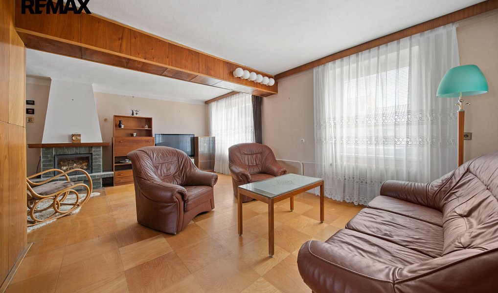 Prodej domu 135 m² s pozemkem 688 m², Kostice – náhled fotky 2