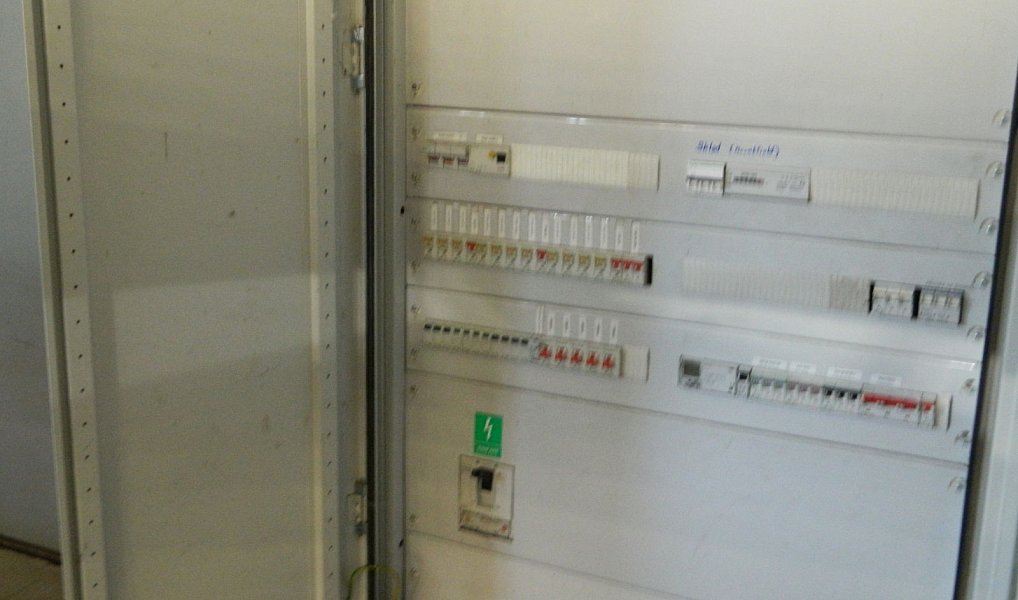 Pronájem skladovacích prostor 950 m², Hluboká nad Vltavou – náhled fotky 15
